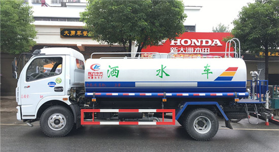 東風多利卡灑水車︱8方灑水車圖片