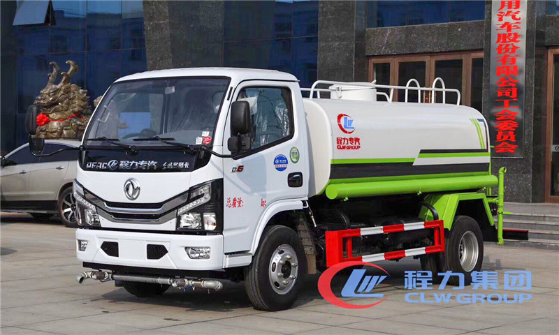 東風(fēng)多利卡灑水車(chē)︱5噸灑水車(chē)圖片