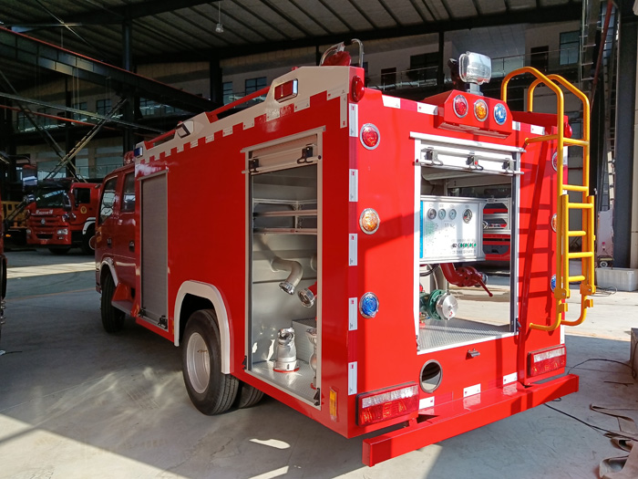 5噸消防灑水車_民用小型消防車_1.5-3.5噸水罐消防車現車價格