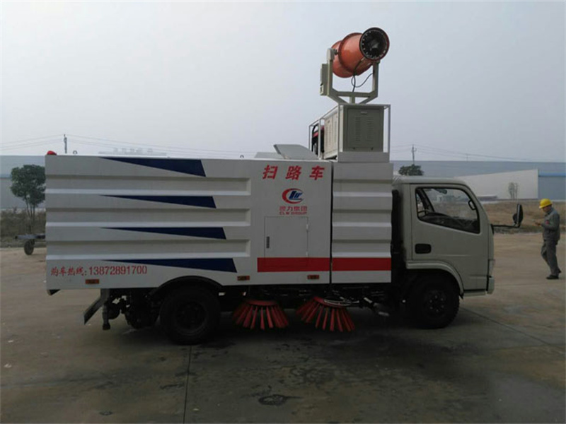 1659602273242364.jpg 掃路帶霧炮 (2).jpg